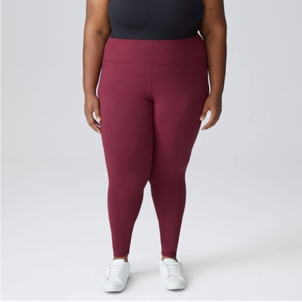Universal Standard Game High Rise Core Leggings